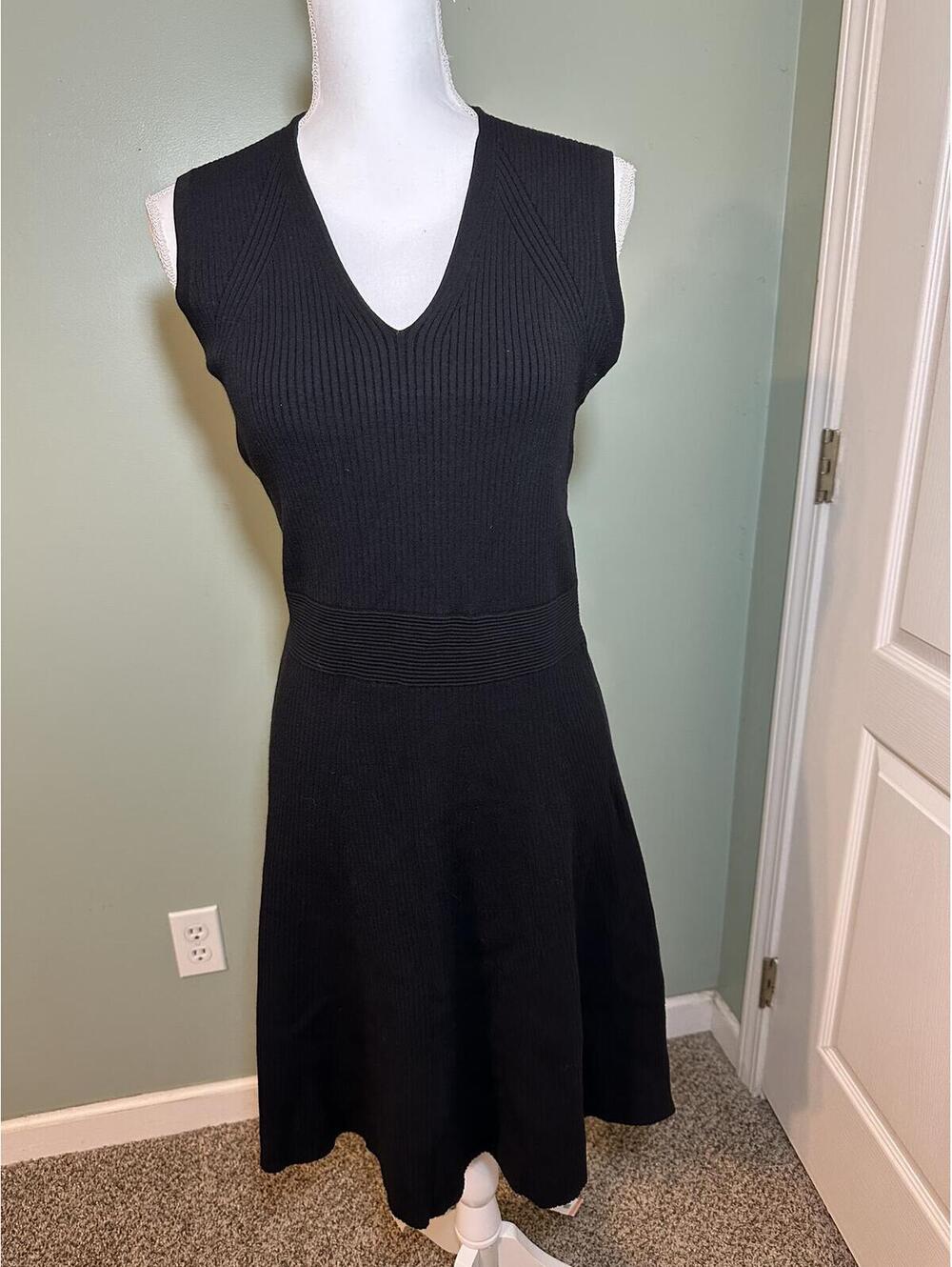 NWT LOFT Black Ribbed Knit Sleeveless V-Neck Sweater Dress - Size Large